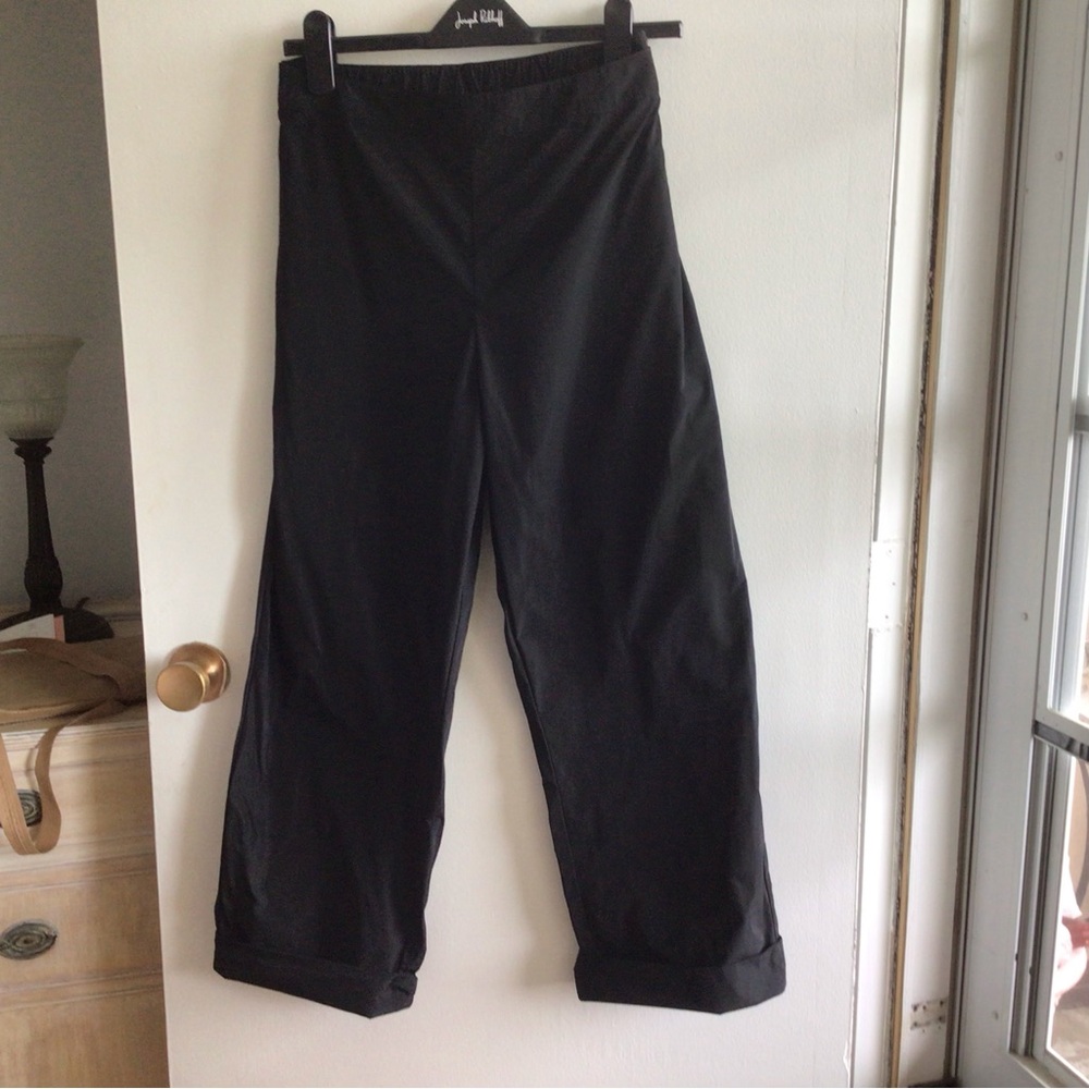 LIV Crop Pants